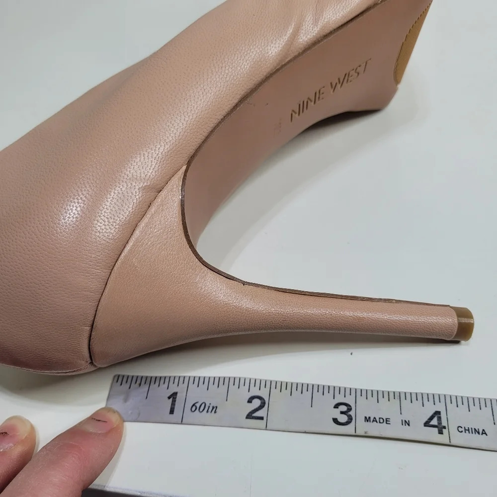 Nine West Fealey Peep Toe Leather Beige Platform Pumps Size Women's 11 with Box - Picture 8 of 16
